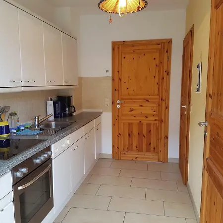 בית נופש Ferienhaus Boddenruh ברייגה